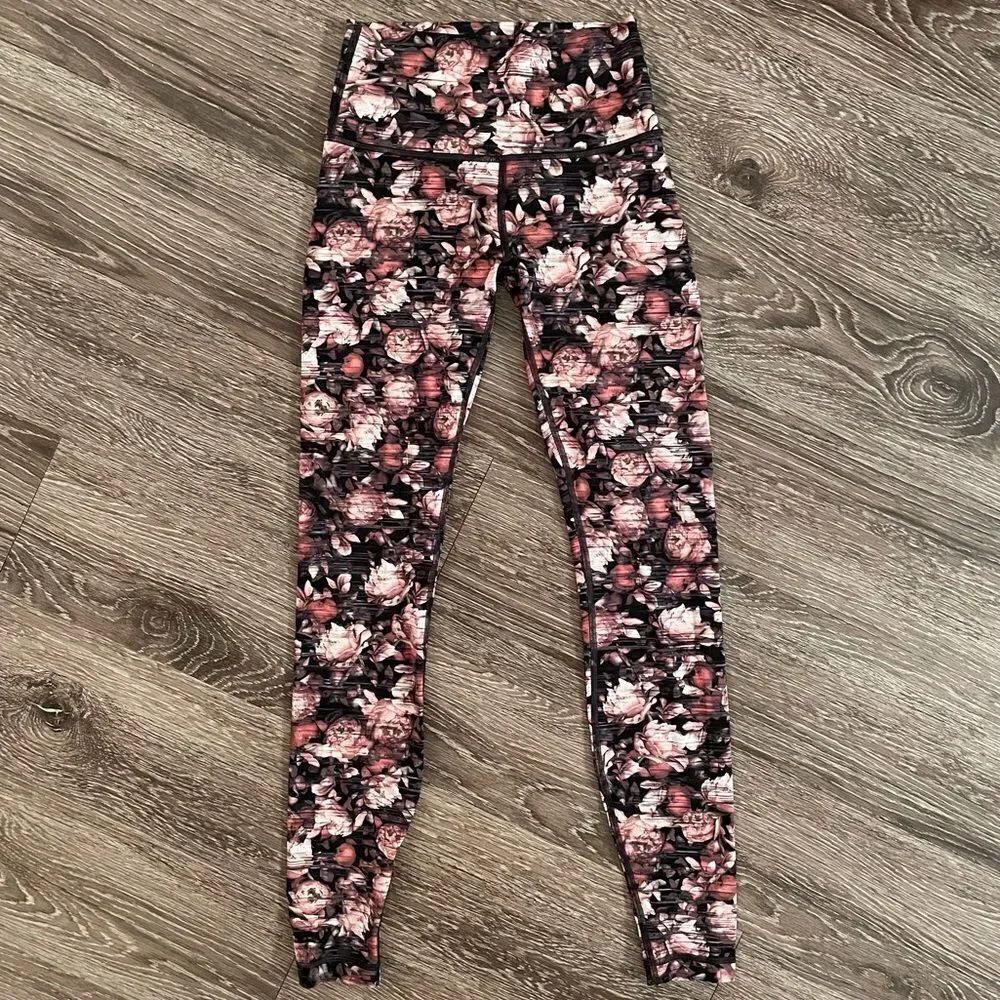 Lululemon Wunder Under Peony Multi Hi-Rise Tight nwot